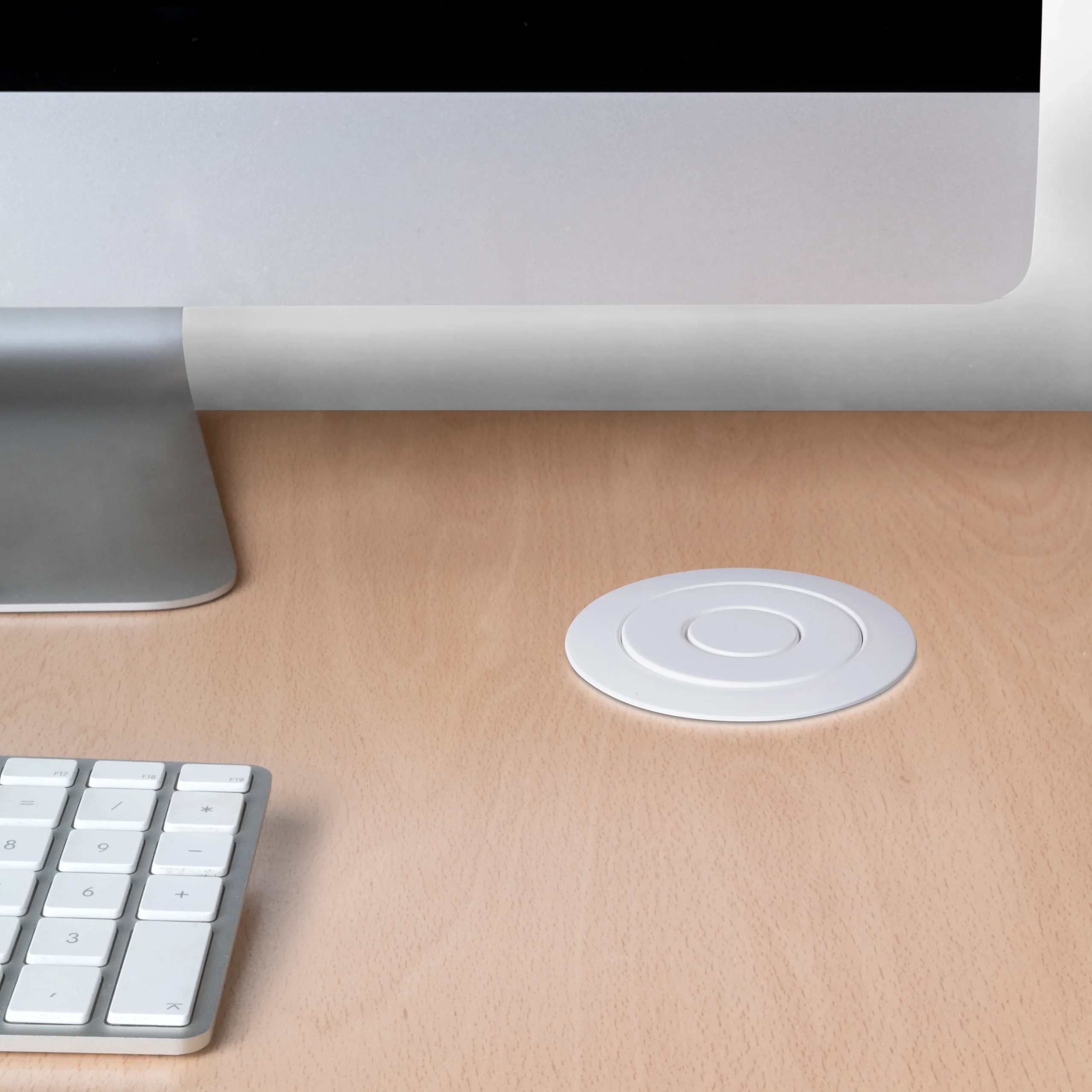 Emuca Multiconector extraíble Vertikal, 3 enchufes tipo Schuko + USB - Imagen 4